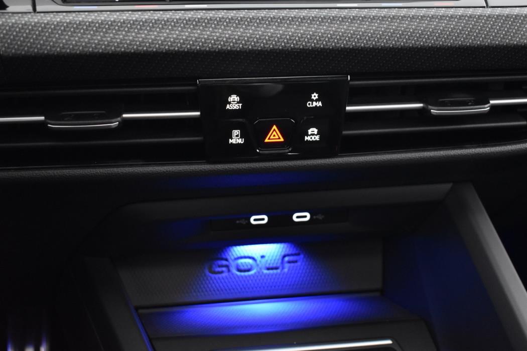 VOLKSWAGEN Golf 2022