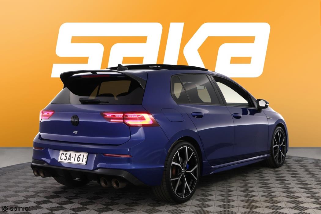 VOLKSWAGEN Golf 2022