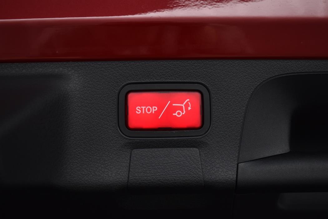 MERCEDES-BENZ CLA 2025