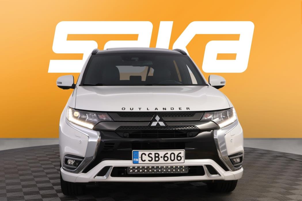 MITSUBISHI Outlander 2019