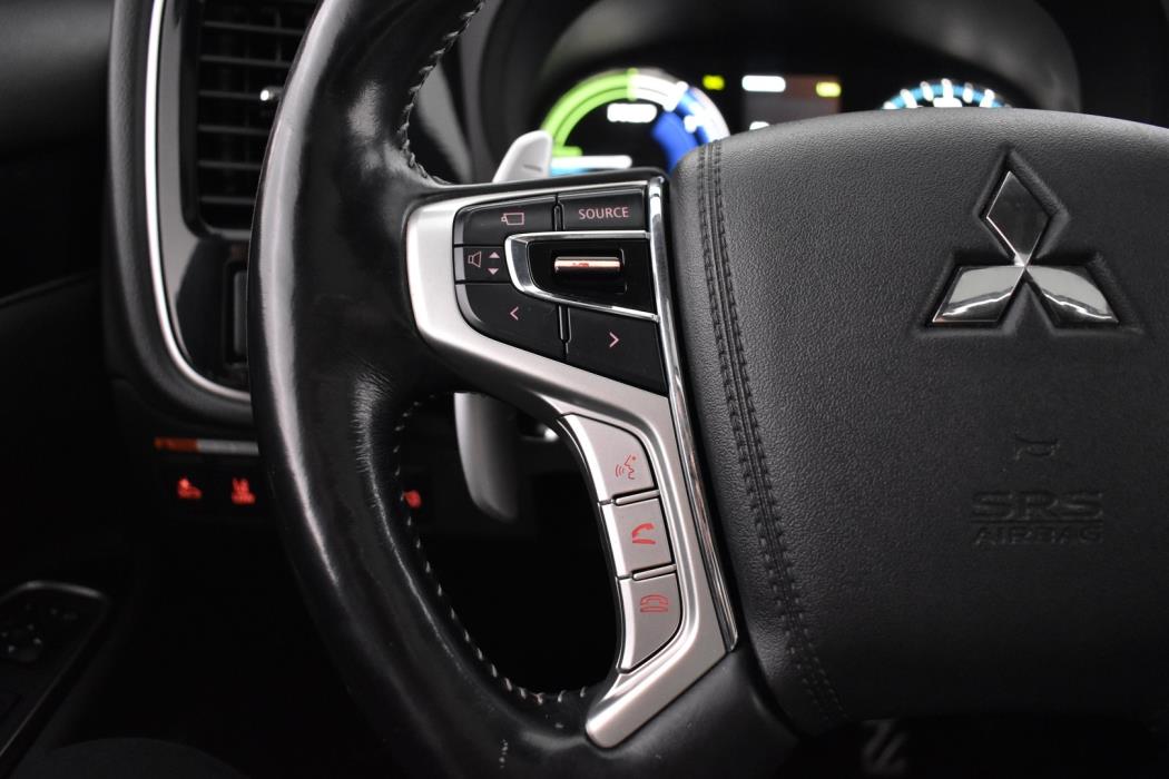 MITSUBISHI Outlander 2019