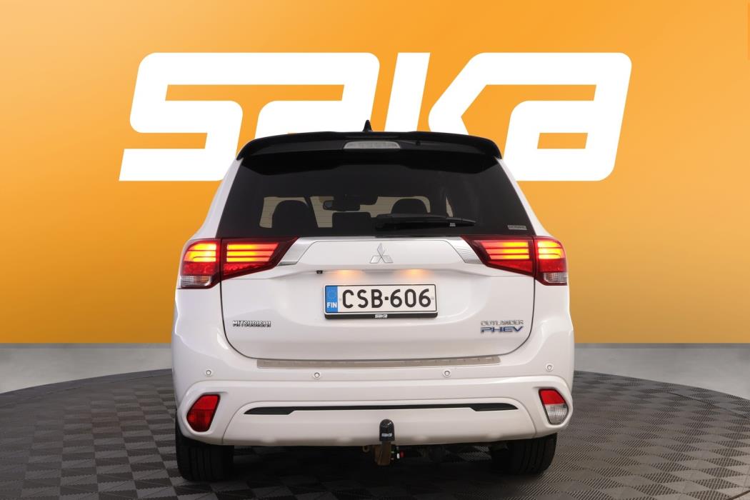 MITSUBISHI Outlander 2019