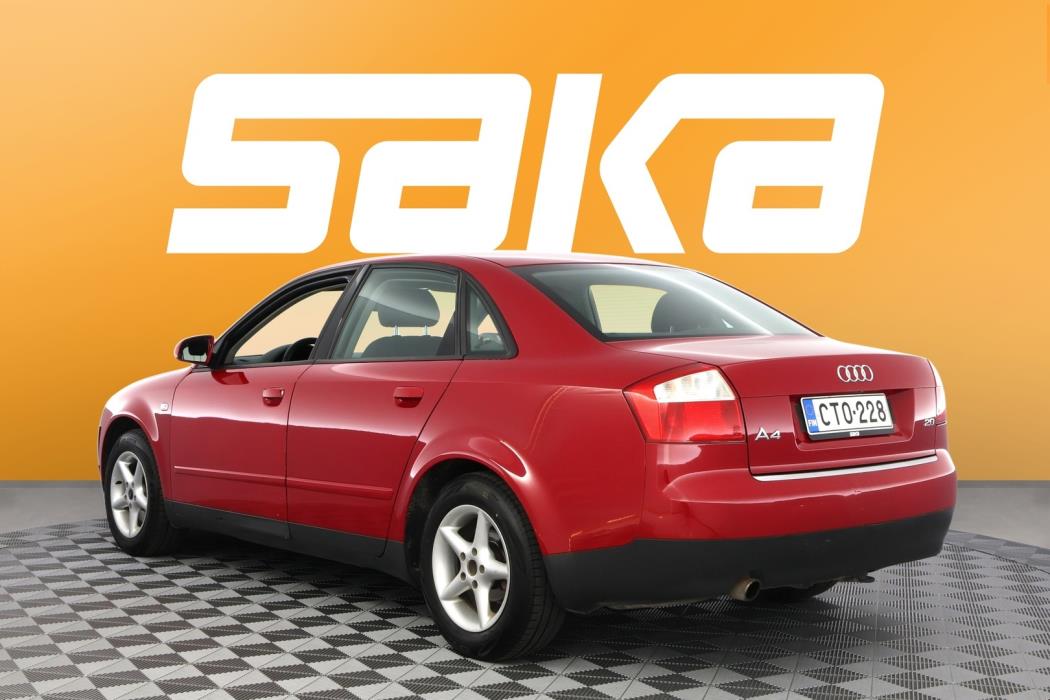 AUDI A4 2001