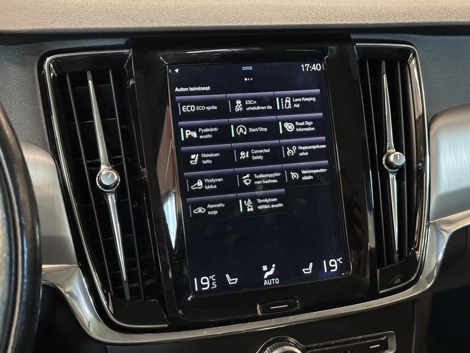 VOLVO V90 2018