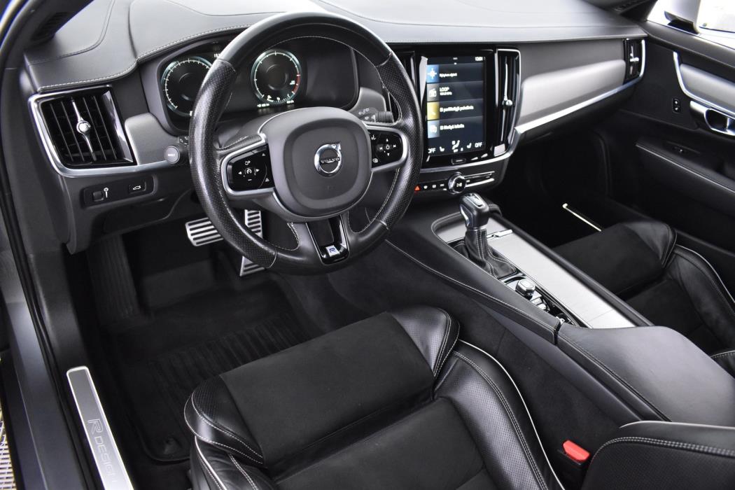 VOLVO V90 2019