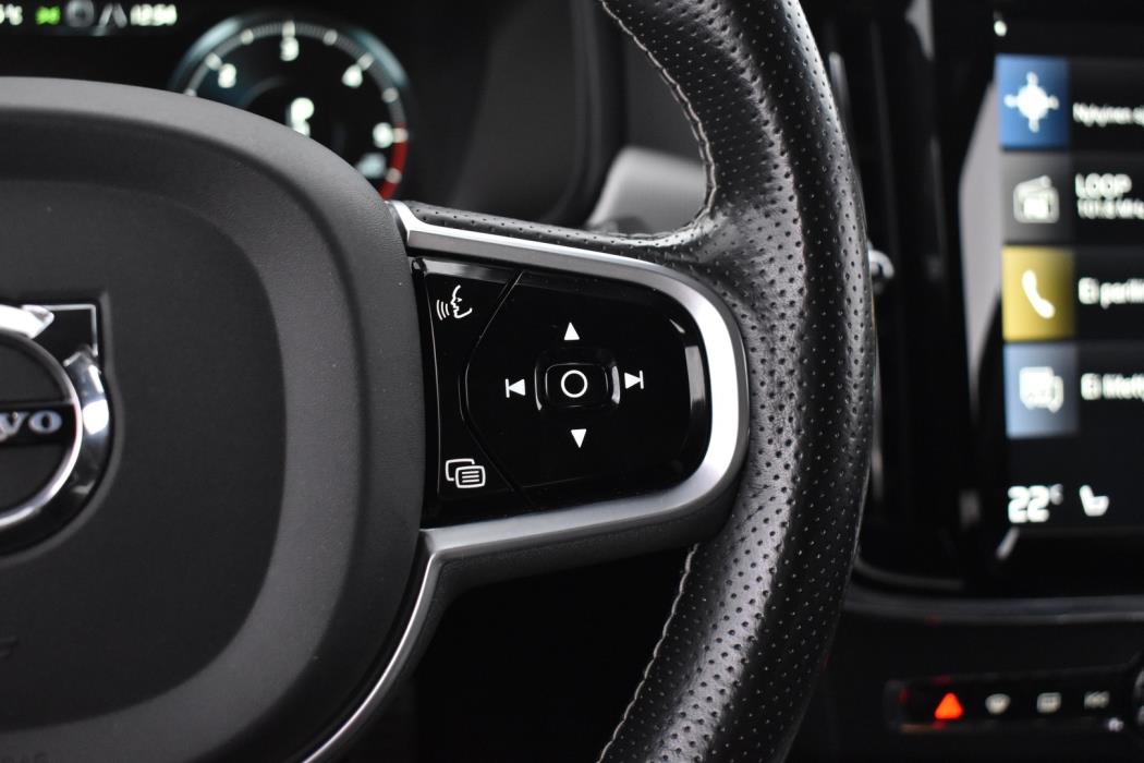 VOLVO V90 2019