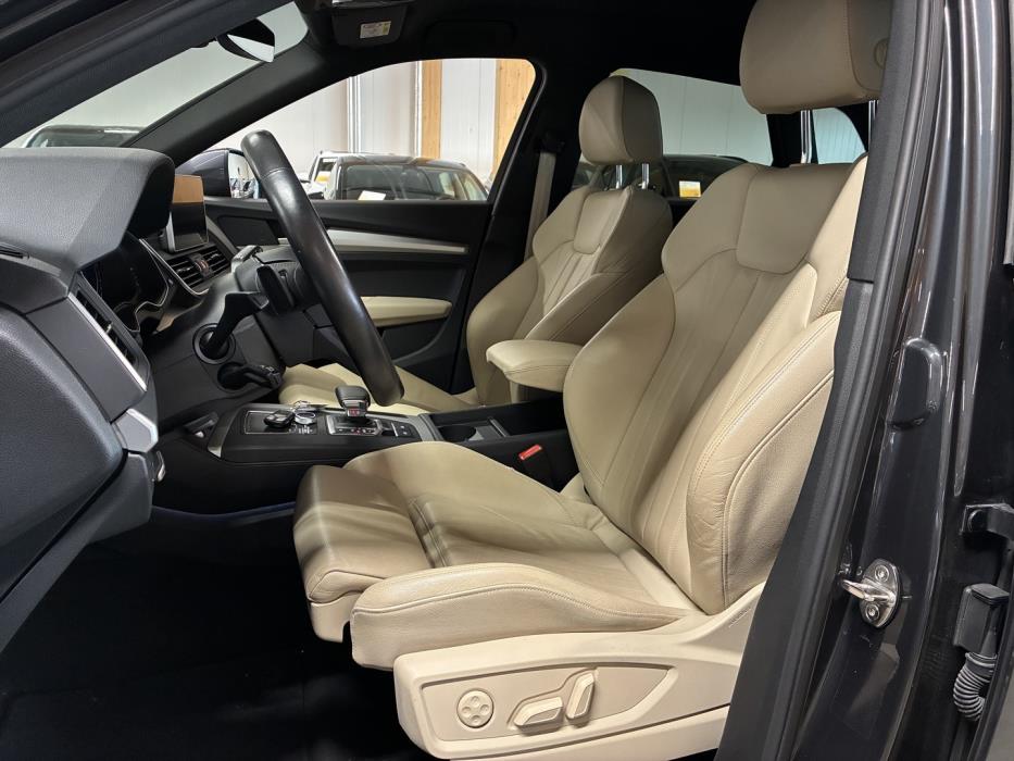 AUDI Q5 2020