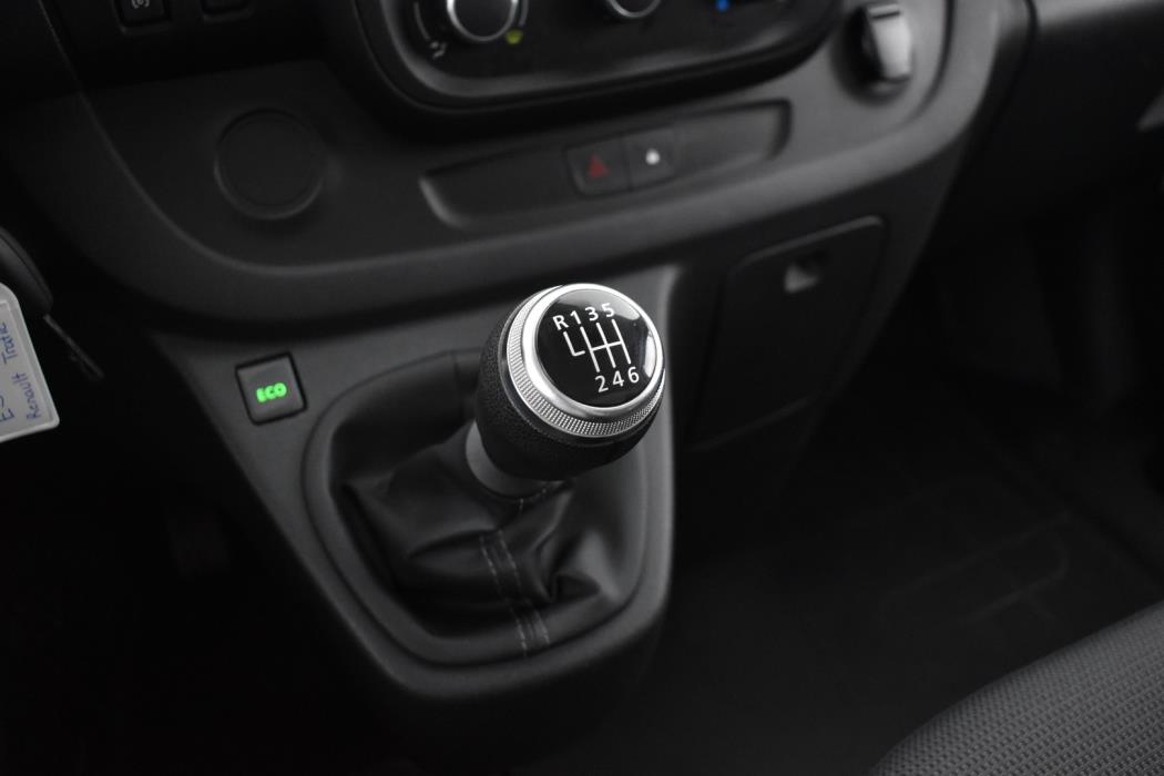 RENAULT Trafic 2022