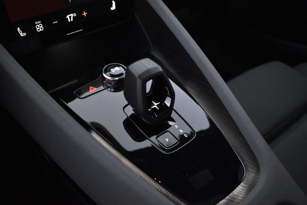 POLESTAR 2 2022