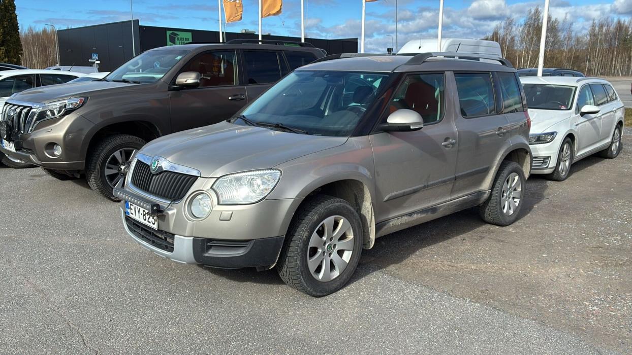 SKODA Yeti 2012