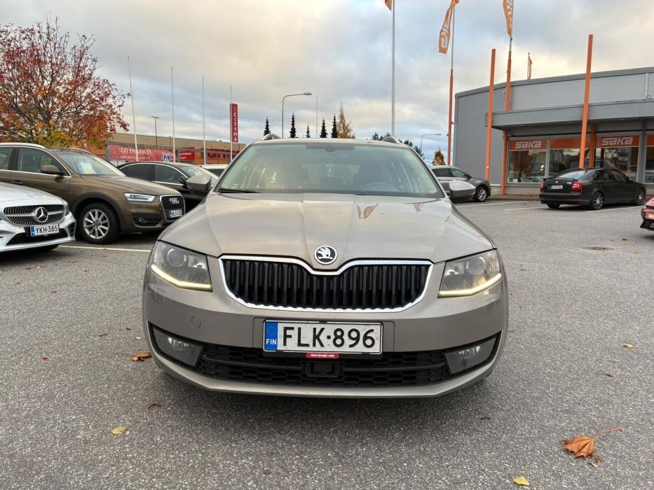 SKODA Octavia 2014