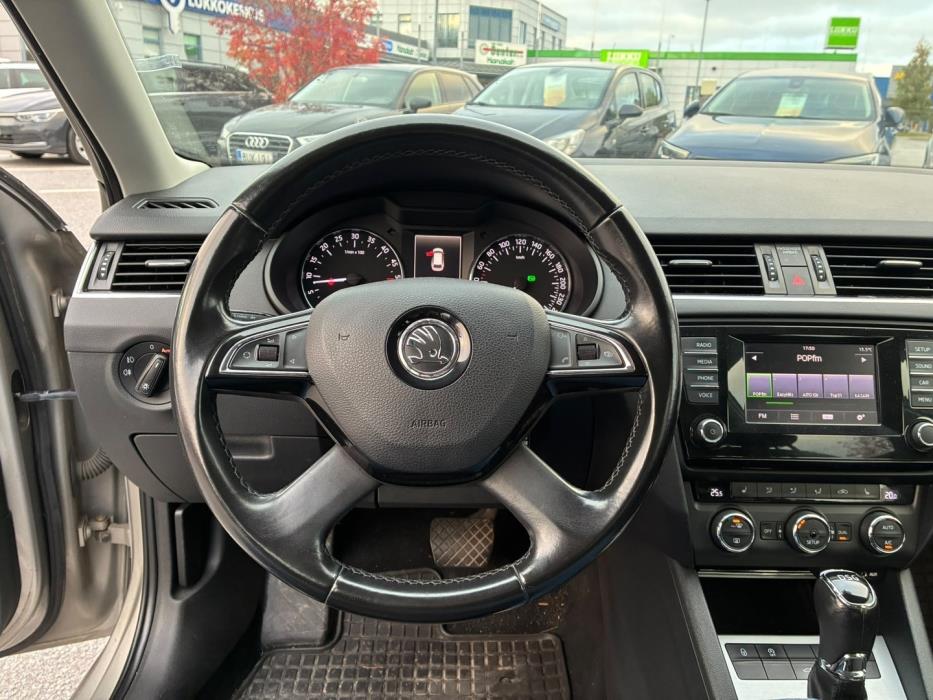 SKODA Octavia 2014