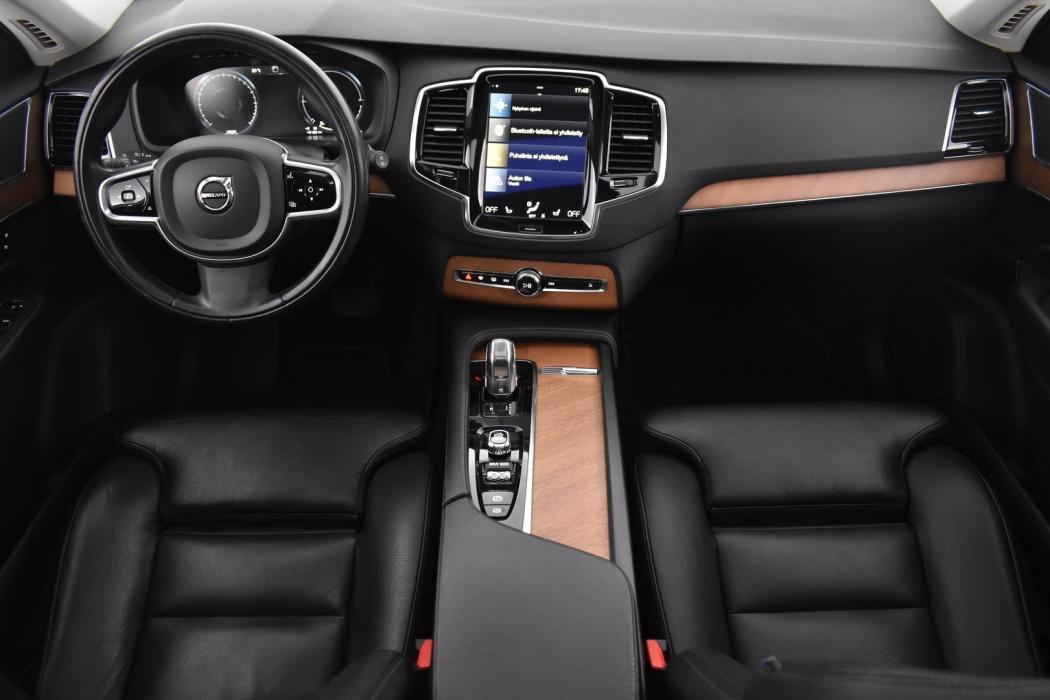 VOLVO XC90 2018