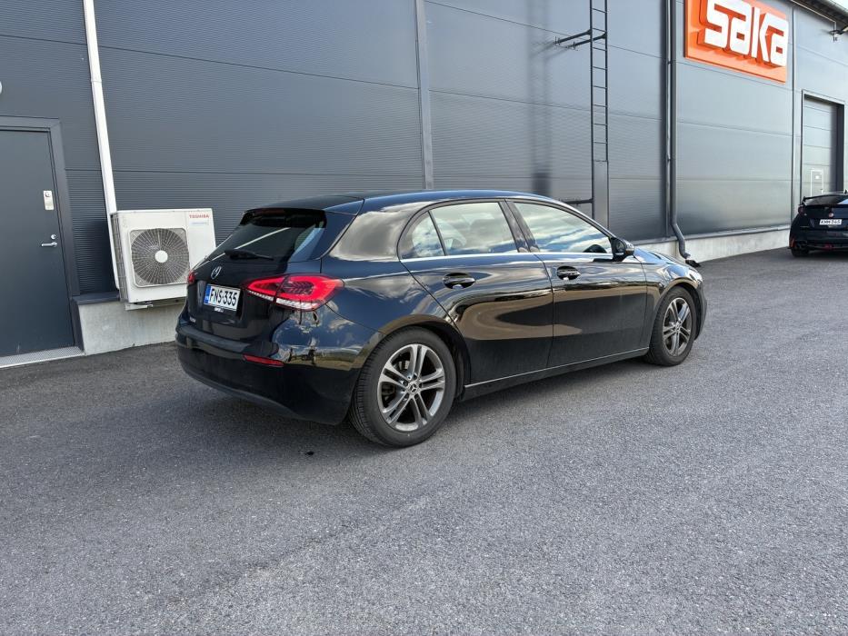 MERCEDES-BENZ A 2019