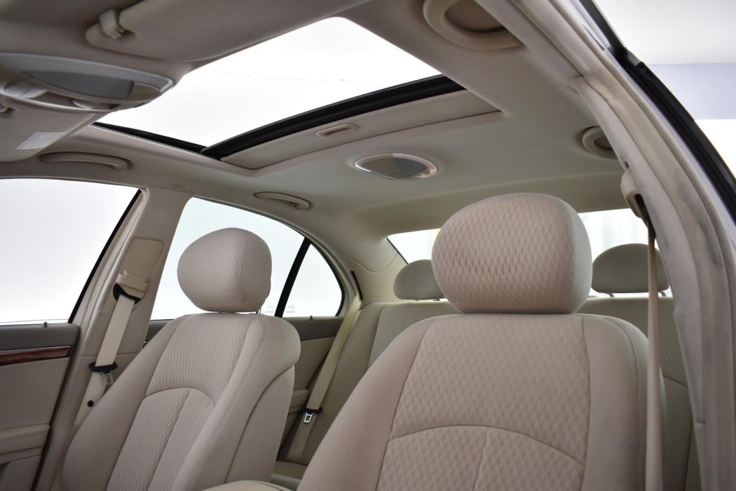 MERCEDES-BENZ E 2006