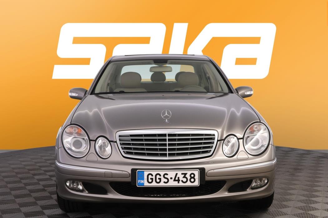 MERCEDES-BENZ E 2006