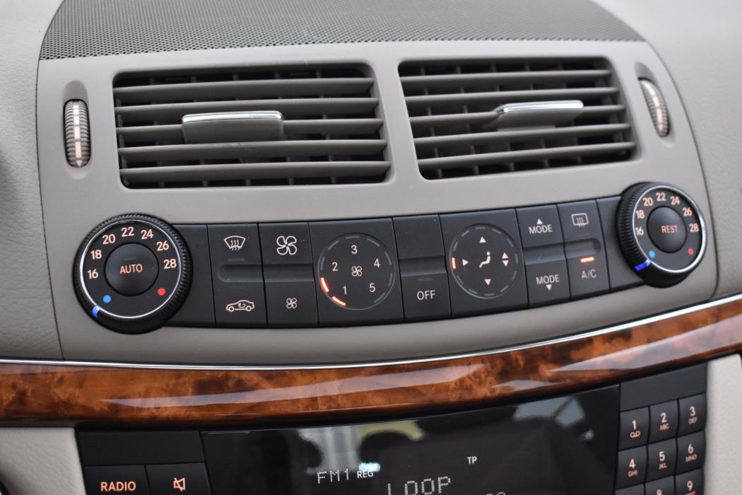 MERCEDES-BENZ E 2006