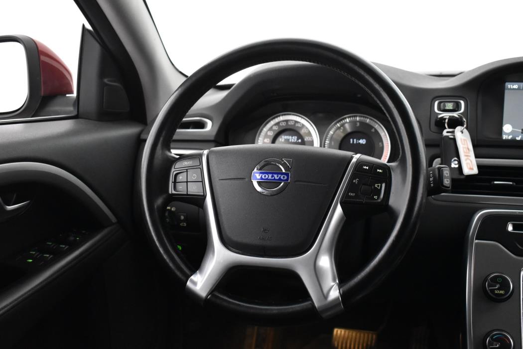VOLVO V70 2012