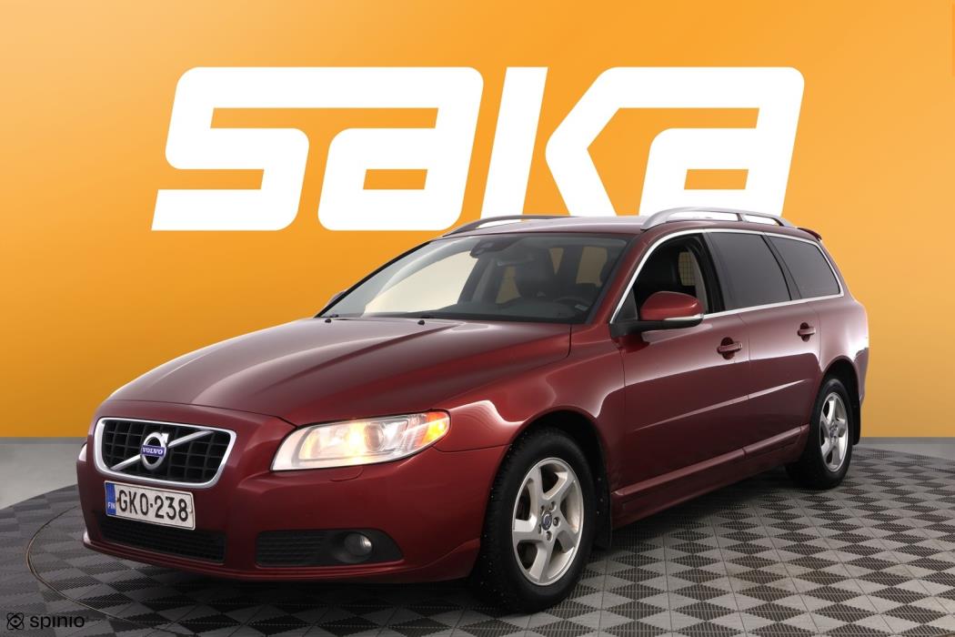 VOLVO V70 2012