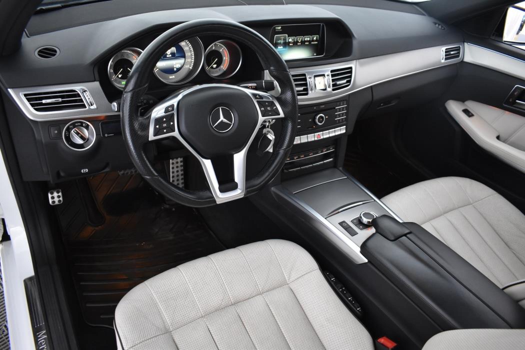 MERCEDES-BENZ E 2015
