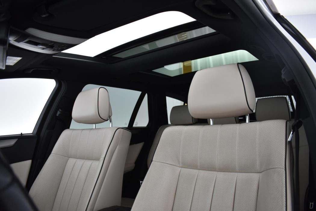 MERCEDES-BENZ E 2015