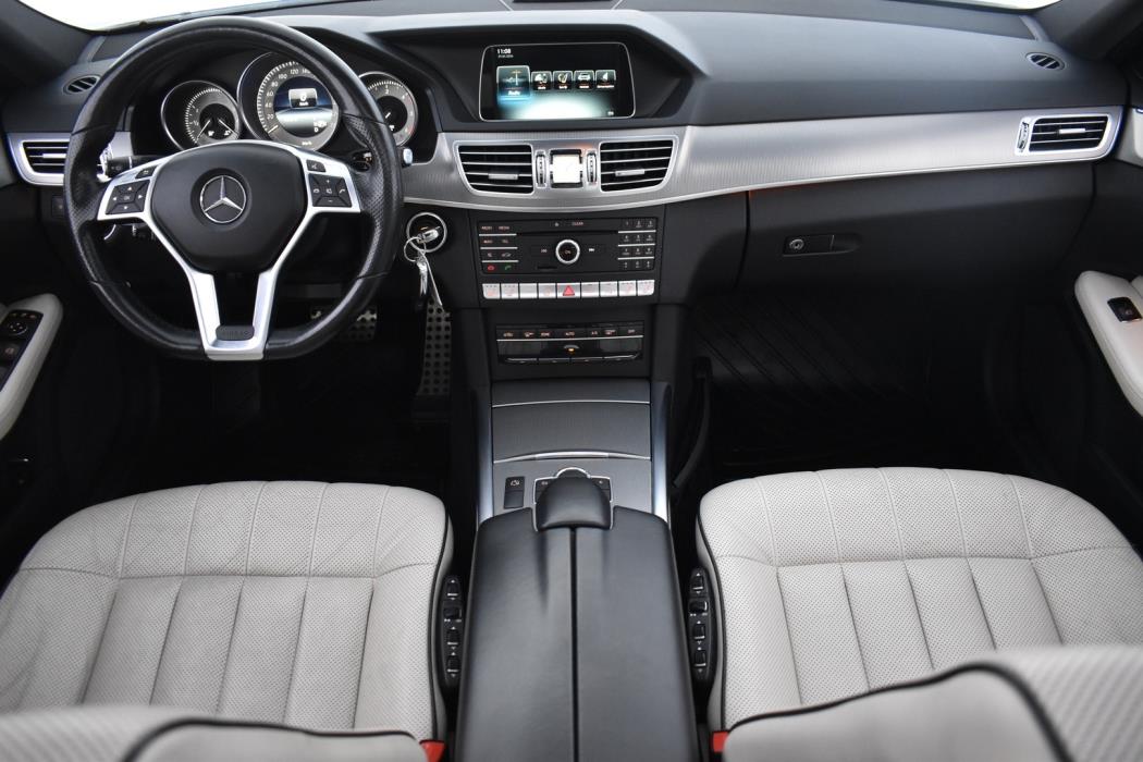 MERCEDES-BENZ E 2015