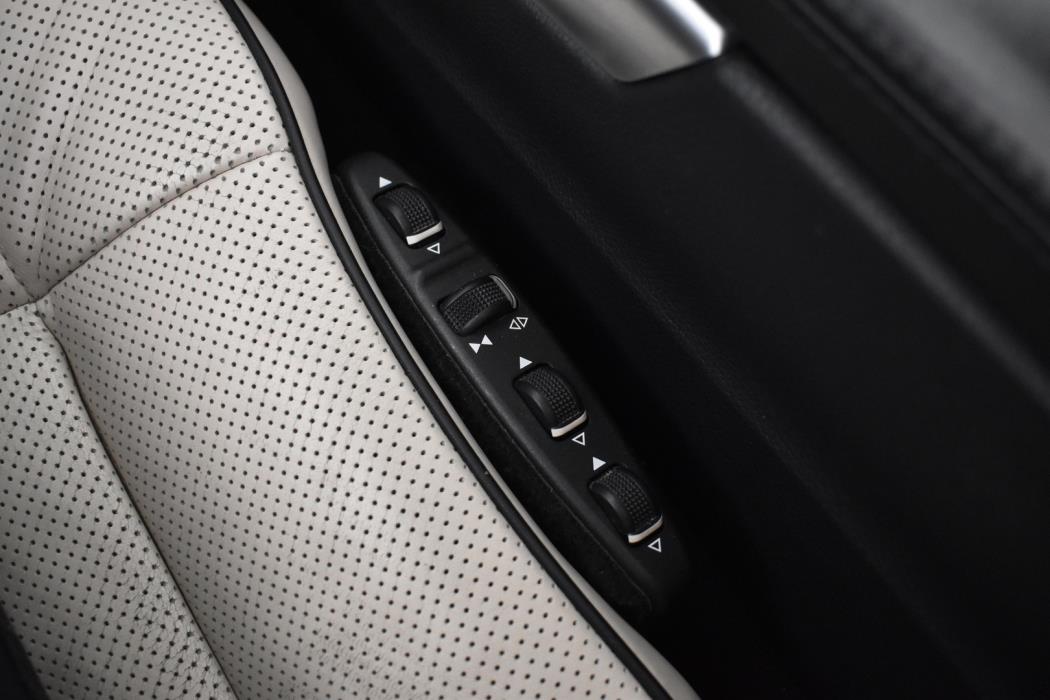 MERCEDES-BENZ E 2015