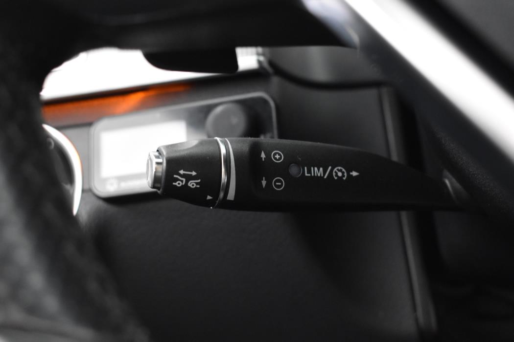 MERCEDES-BENZ E 2015