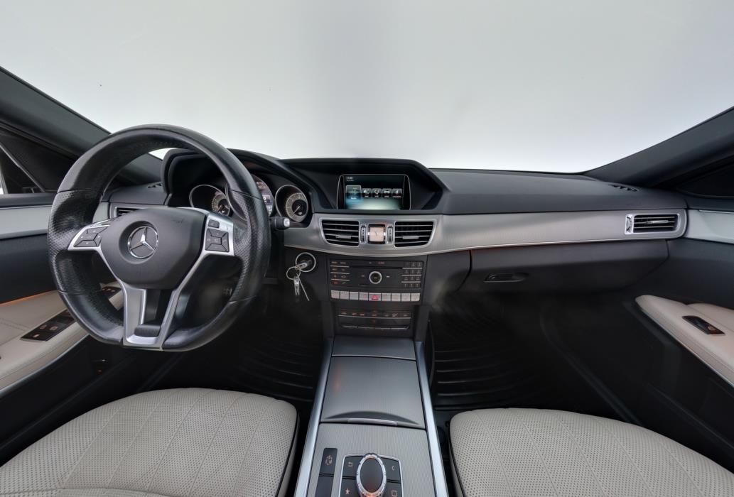 MERCEDES-BENZ E 2015