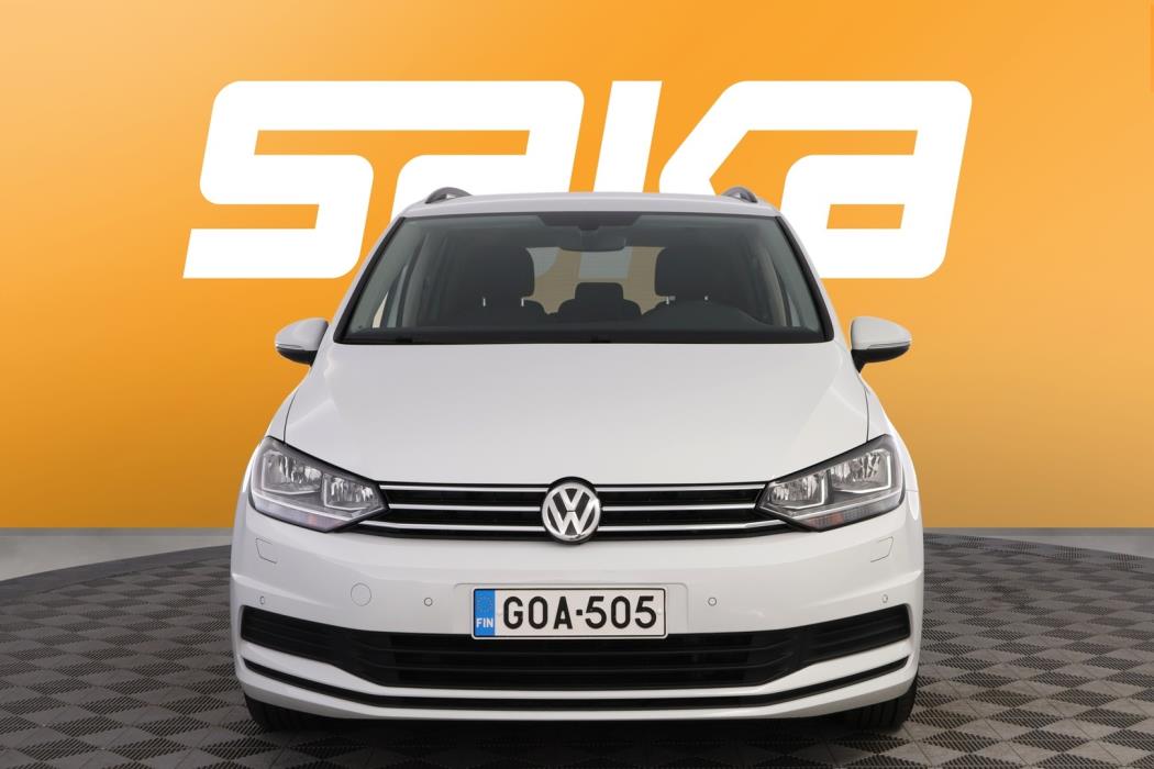 VOLKSWAGEN Touran 2020