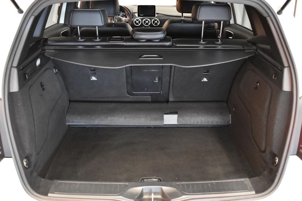 MERCEDES-BENZ B 2015