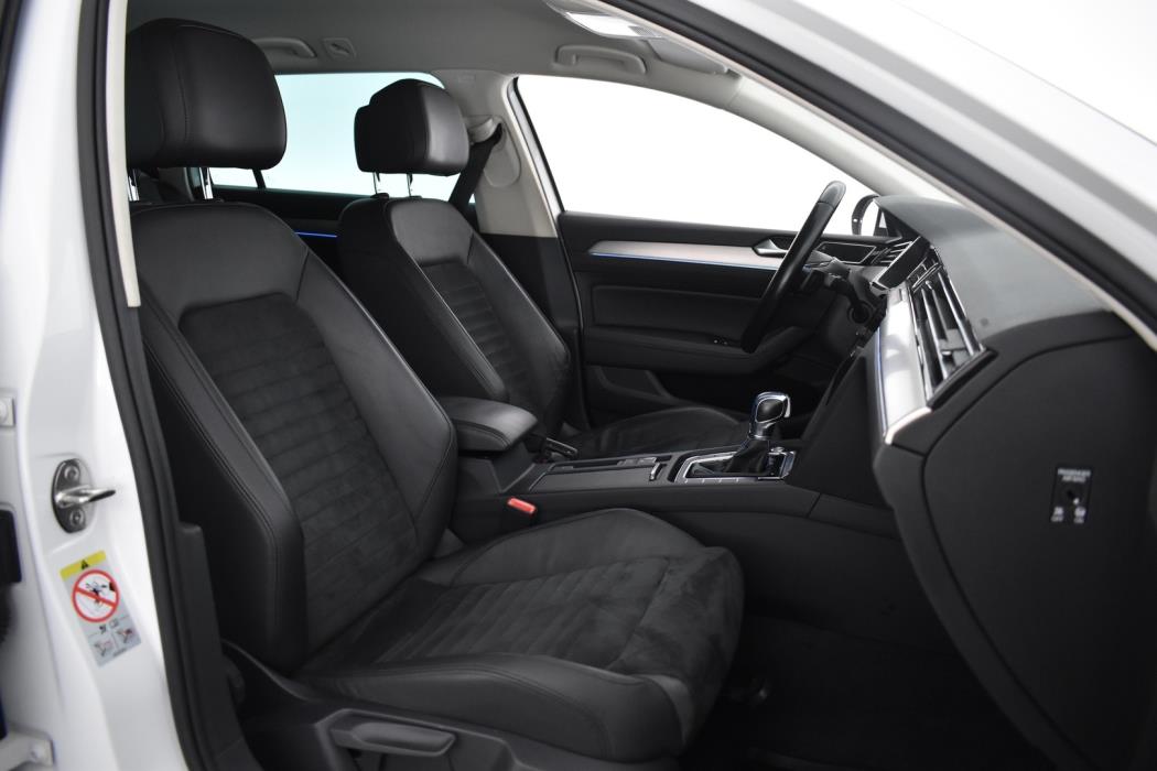 VOLKSWAGEN Passat 2018