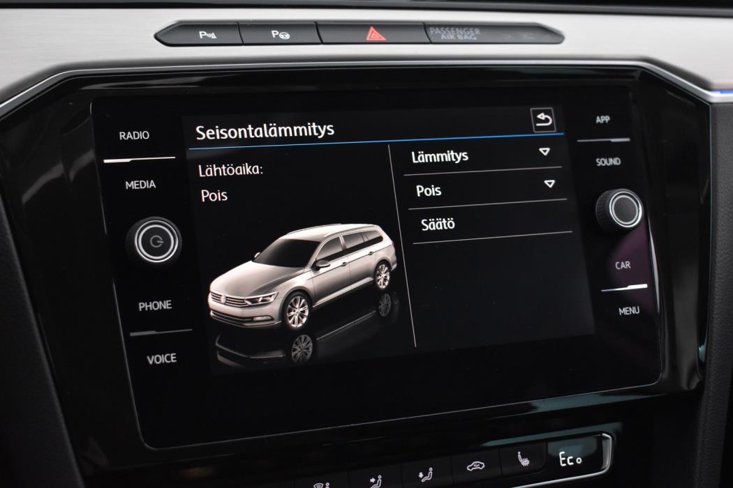 VOLKSWAGEN Passat 2018