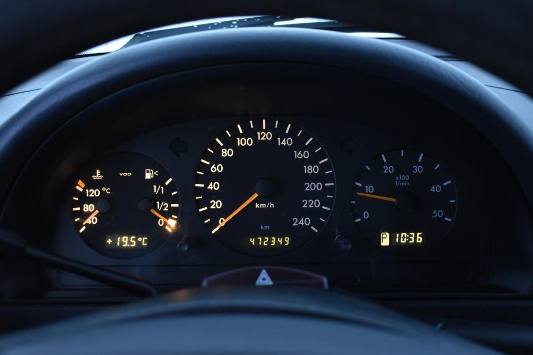 MERCEDES-BENZ ML 2004