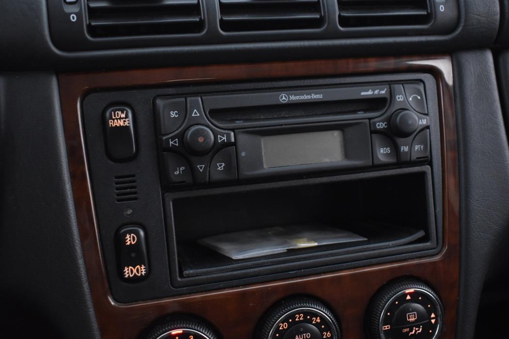 MERCEDES-BENZ ML 2004