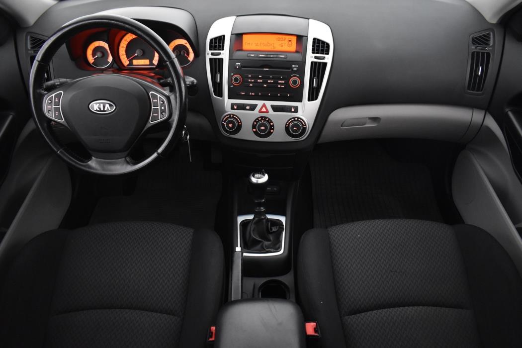 KIA cee'd 2009