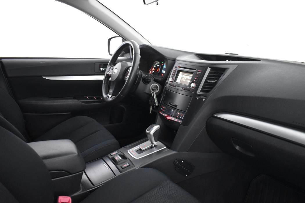SUBARU Legacy 2013