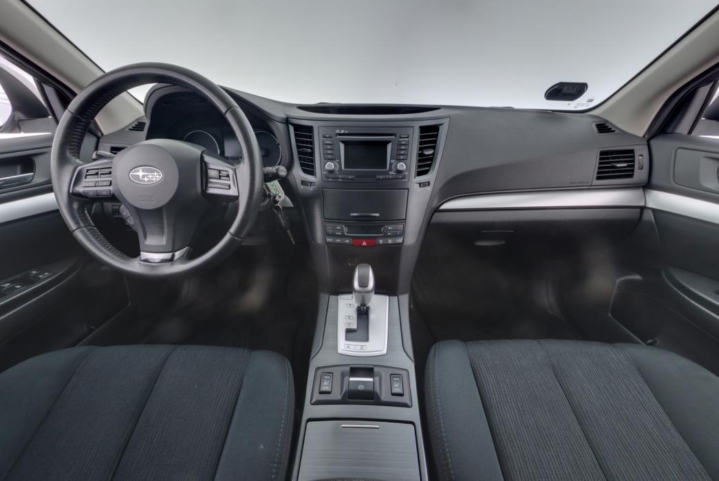 SUBARU Legacy 2013