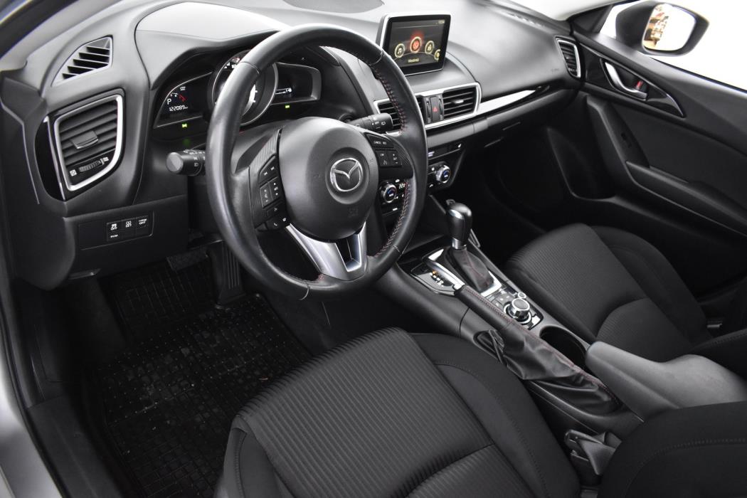 MAZDA 3 2017
