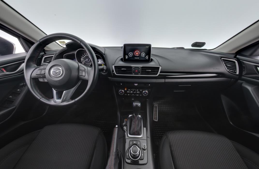 MAZDA 3 2017