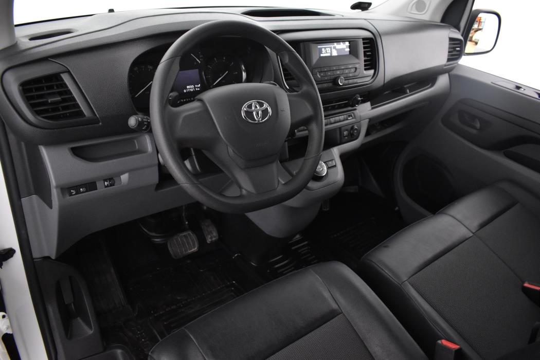 TOYOTA Proace 2022
