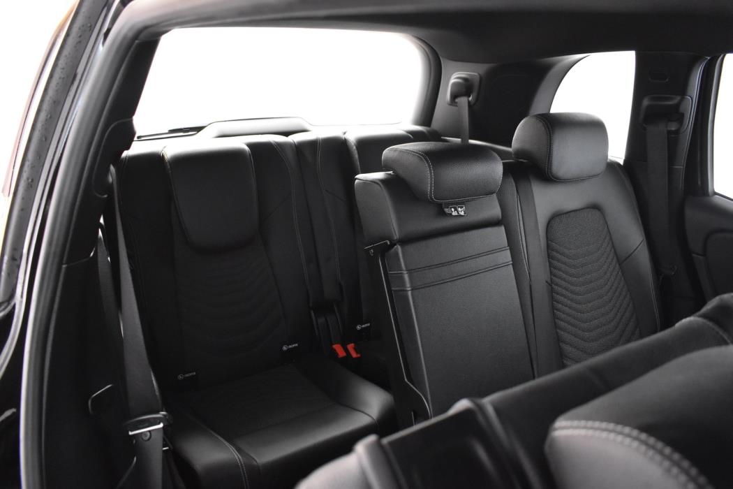 MERCEDES-BENZ GLB 2021