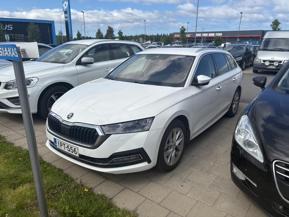 SKODA Octavia 2022
