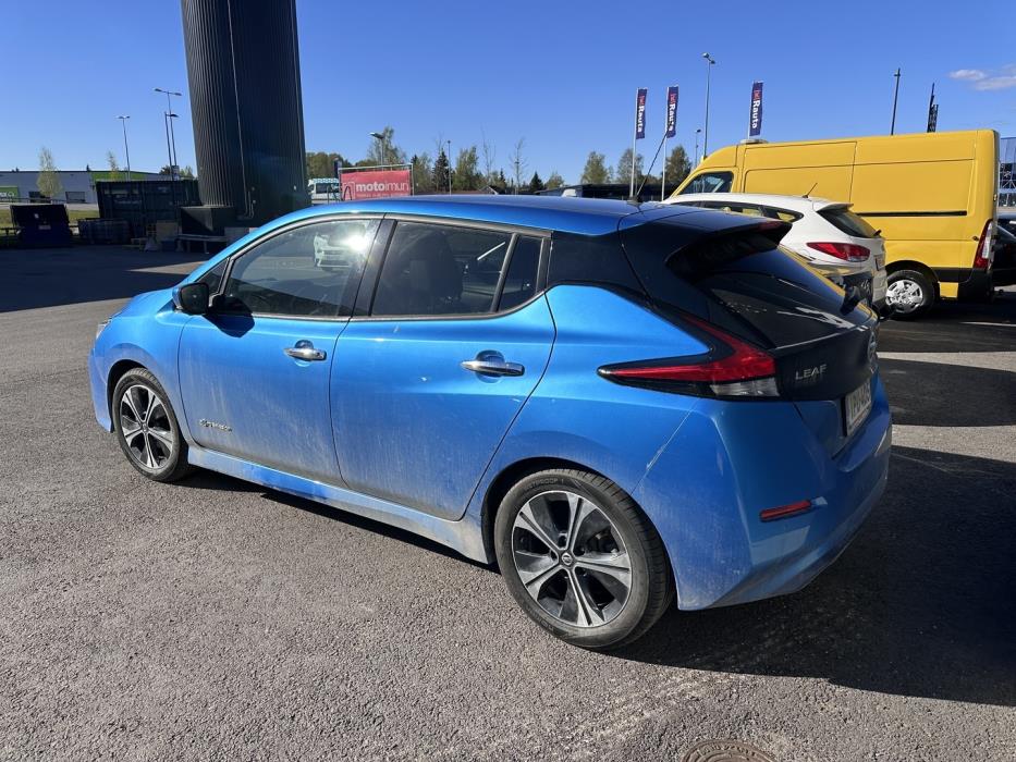 NISSAN Leaf 2020
