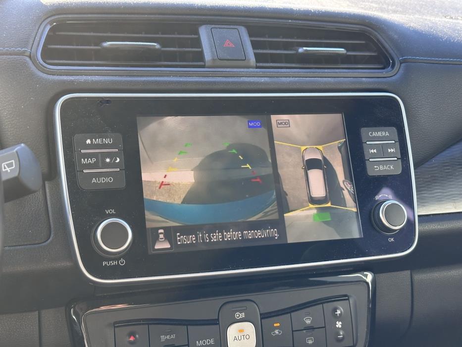 NISSAN Leaf 2020