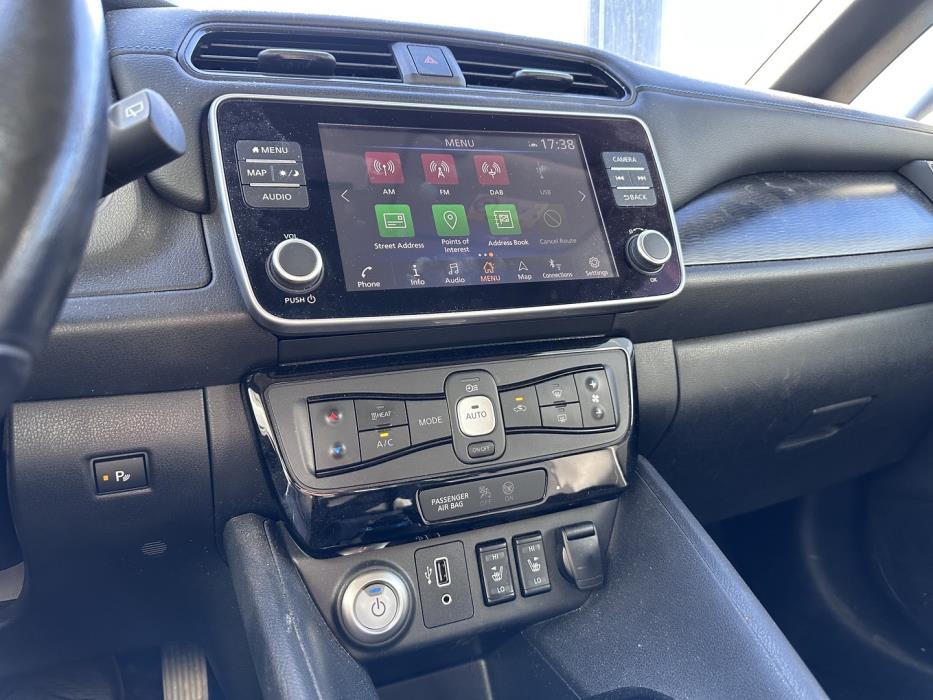 NISSAN Leaf 2020