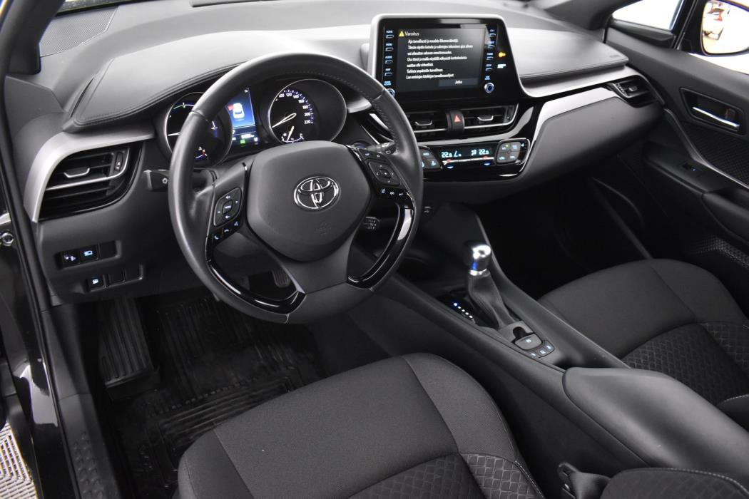 TOYOTA C-HR 2022