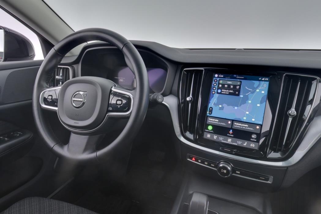 VOLVO V60 CROSS COUNTRY 2023