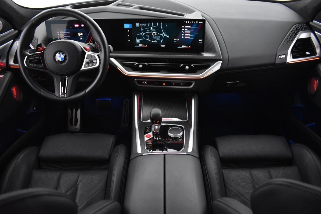 BMW XM 2024