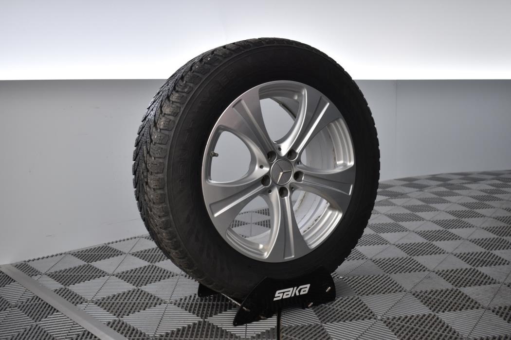 MERCEDES-BENZ GLC 2021